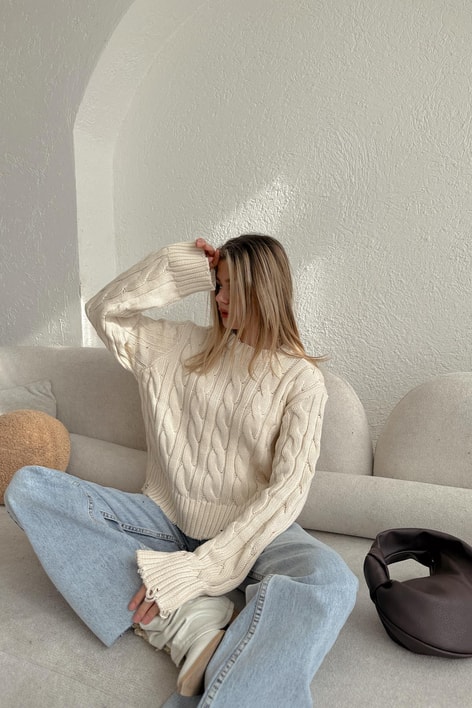 Yırtık Detay Saç Örgu Kazak Taş