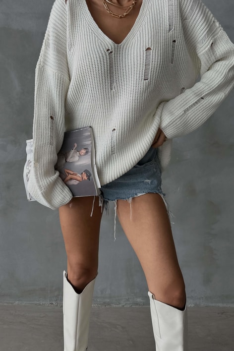 Yırtık Detay Triko Kazak Krem