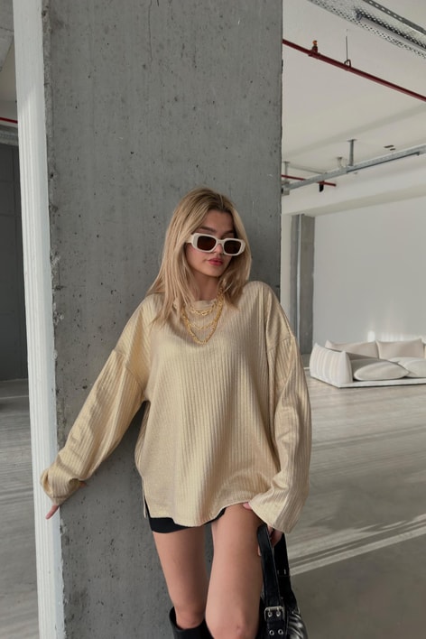 Yırtmaç Detay Metalik Kazak Gold