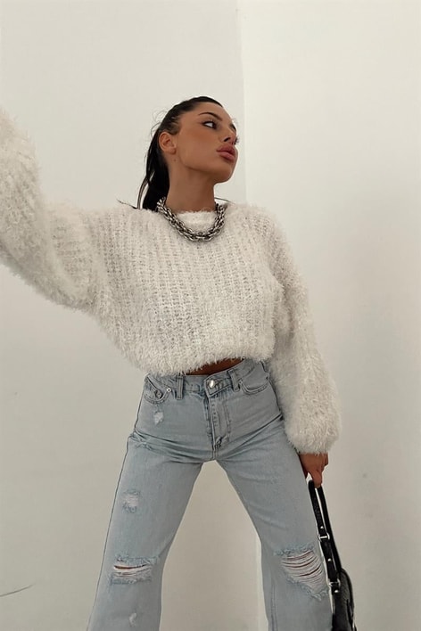 Yumoş Crop Kazak Beyaz