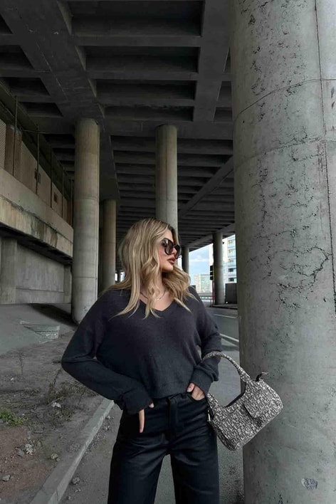 Yumoş Dokuma V Yaka Kazak Antrasit