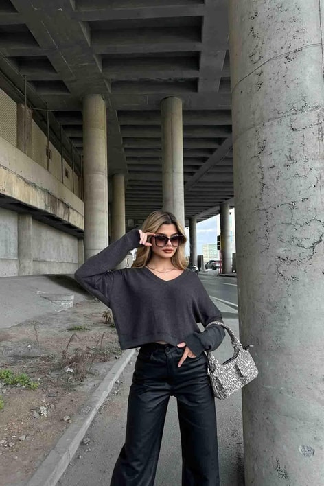 Yumoş Dokuma V Yaka Kazak Antrasit