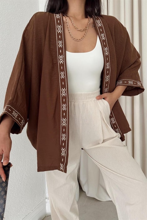 Etnik İşlemeli Keten Kimono Kahve
