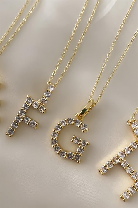 G Harfli Taşlı Kolye Gold