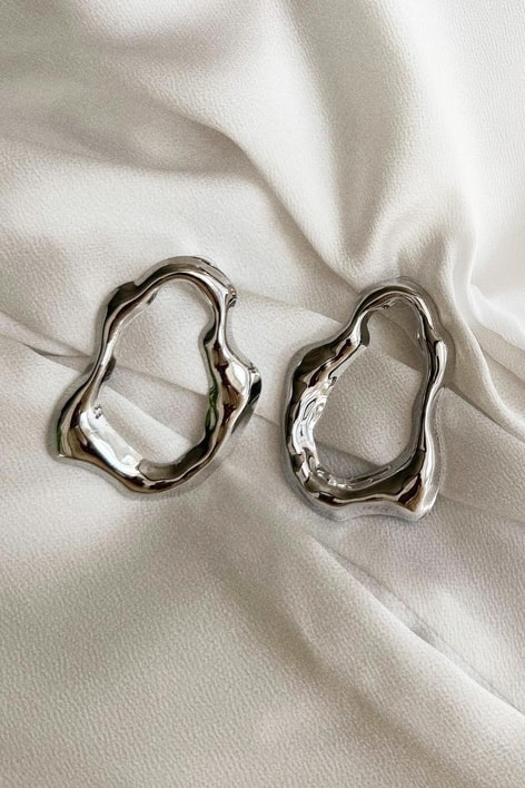 Metal Oval Küpe Gümüş