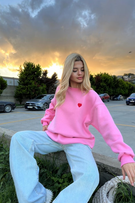 Mini Kalp Nakışlı Sweatshirt Pembe