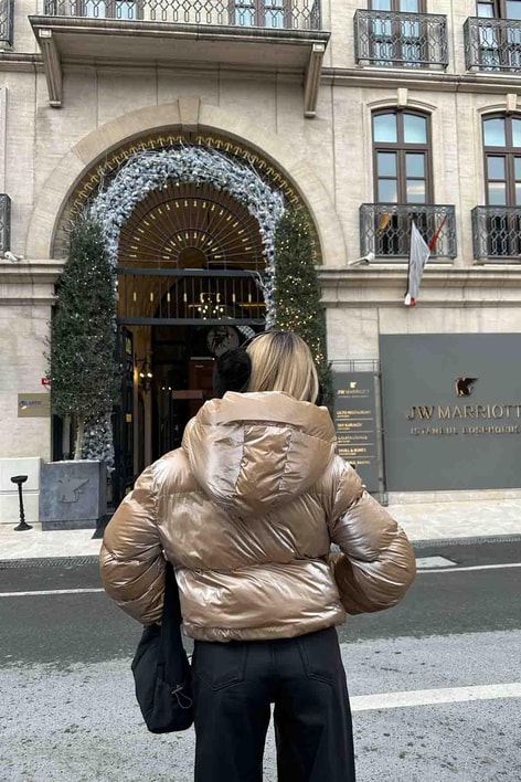 Holo Kapüşonlu Puffer Mont Bej