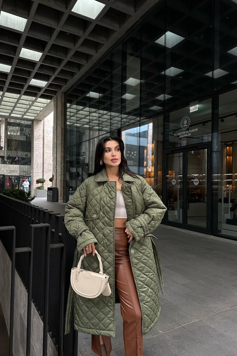 Kapitone Kemerli Maxi Mont Haki