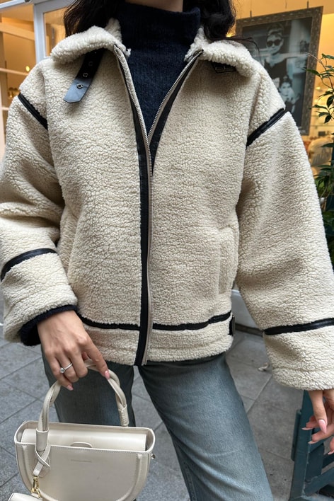 Trendy Puffer Mont Krem