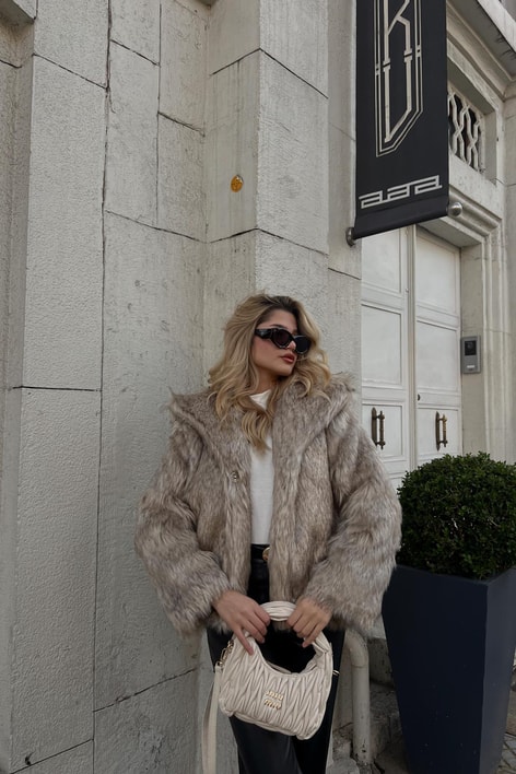 Yakalı Suni Kürk Vizon