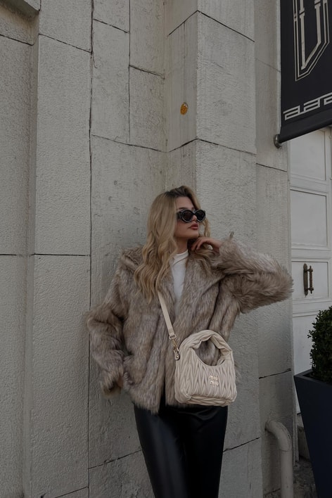 Yakalı Suni Kürk Vizon