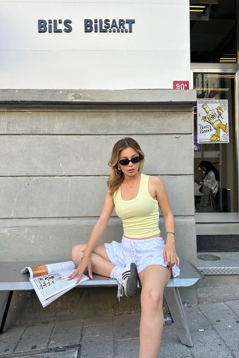 U Yaka Atlet Sarı