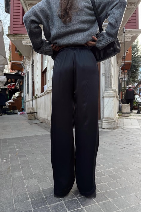 Bağcıklı Saten Pantolon Siyah