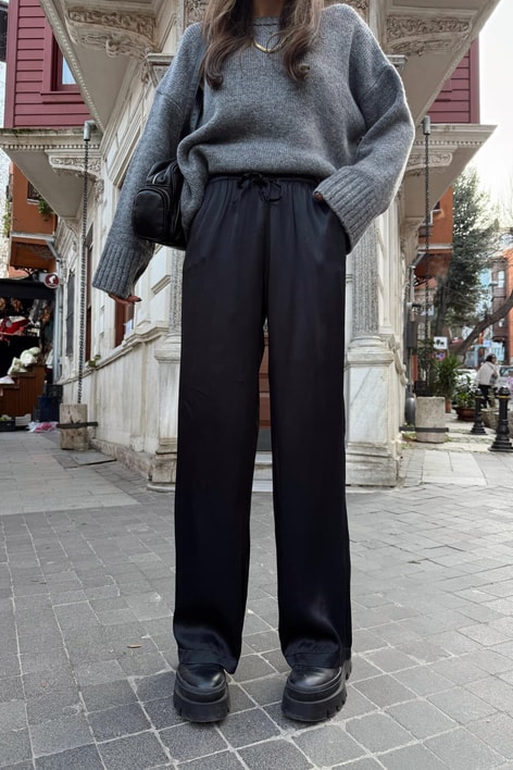 Bağcıklı Saten Pantolon Siyah