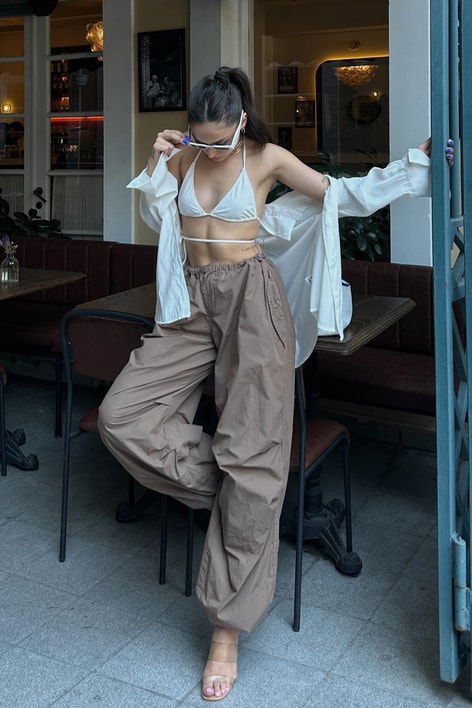 Diz Detay Paraşüt Pantolon Kahverengi