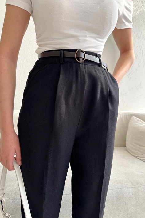 İnce Kemerli Havuç Pantolon Siyah