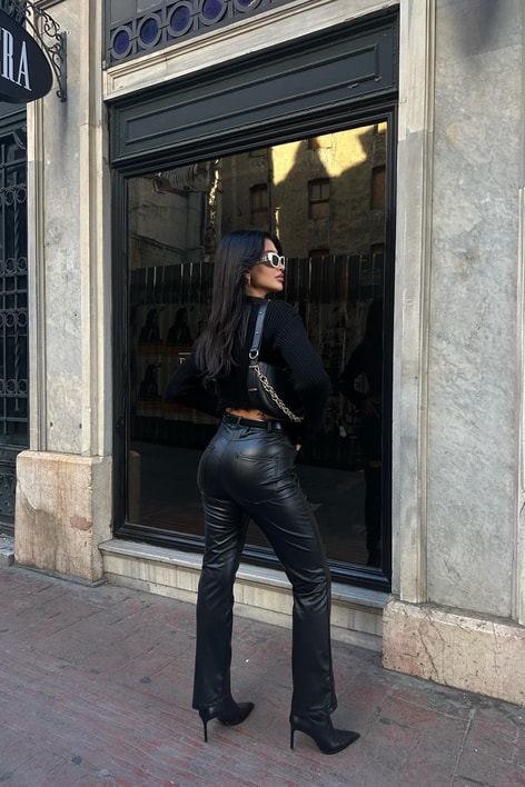 İspanyol Crop Kesim Deri Pantolon Siyah