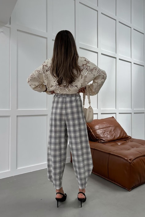Paça Düğmeli Ekose Pantolon Bej