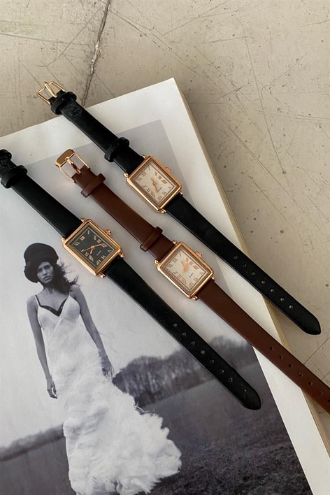 Hazel Siyah Kadranlı Saat Siyah