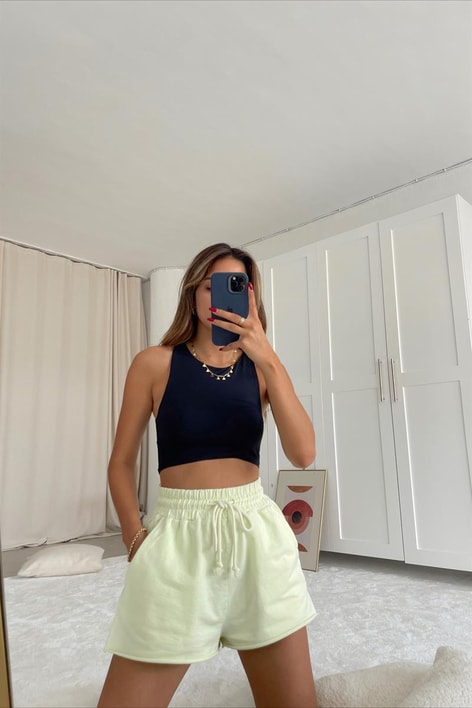 Beli Bağcıklı Relax Fit  Mini Şort Neon Sarı