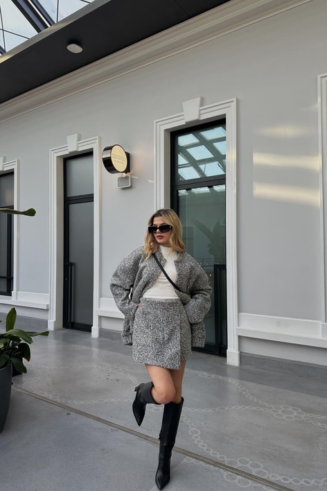 Buklet Kapamalı Şort Etek Antrasit