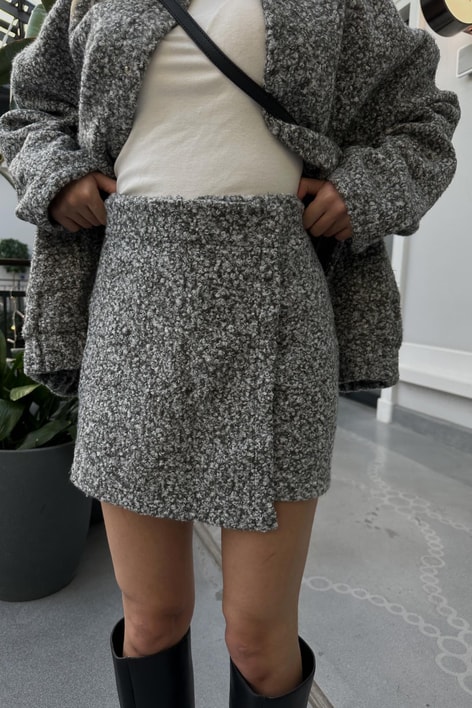 Buklet Kapamalı Şort Etek Antrasit