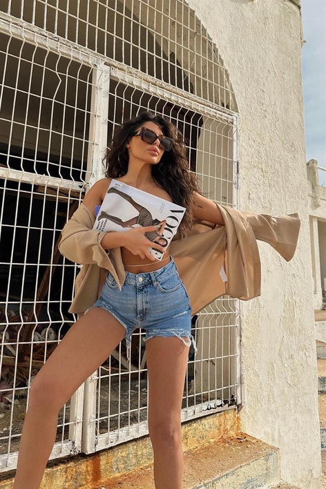 Çok Yırtıklı Denim Şort Mavi