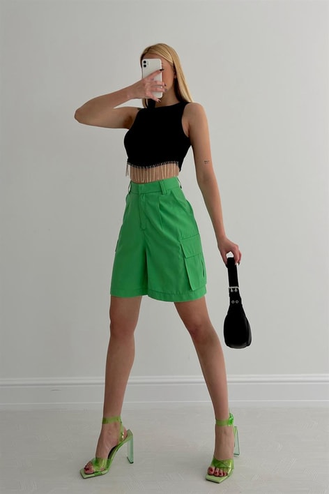 Yan Cepli Large Şort Açık Yeşil