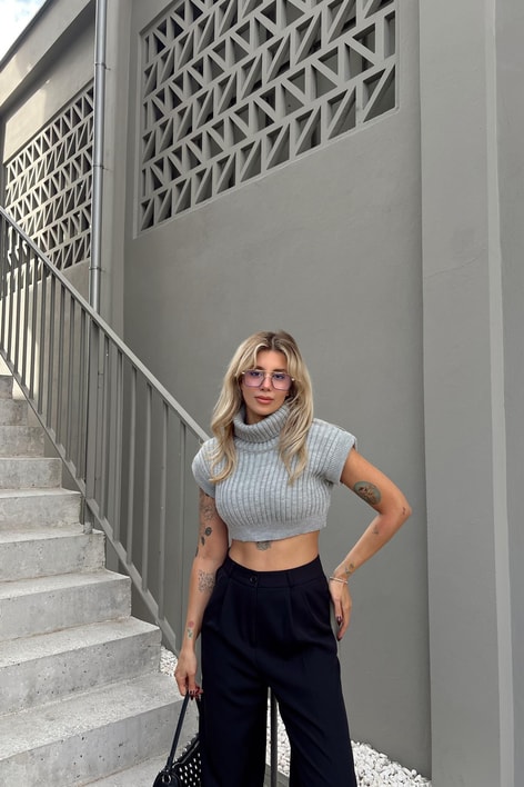 Boğazlı Crop Süveter Gri