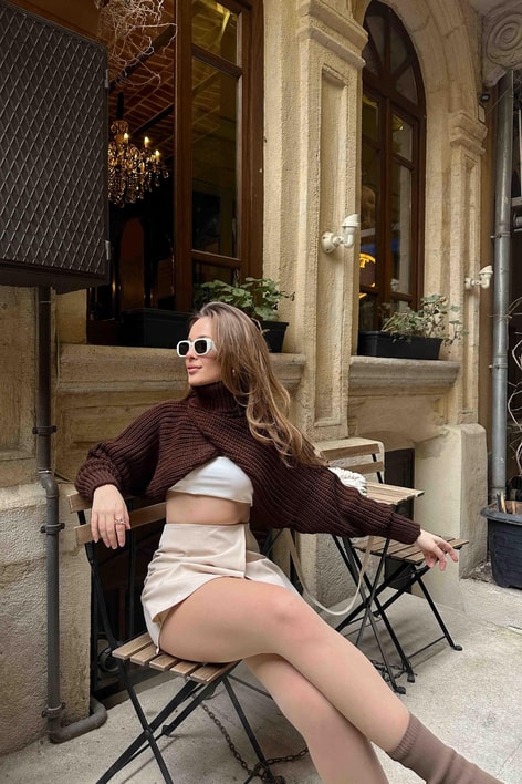 Ters Kesim Triko Süveter Kahve