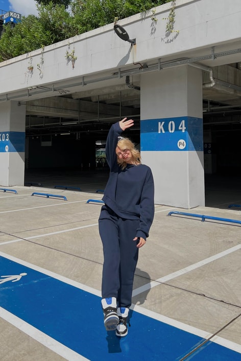 Bisiklet Yaka Basic Sweatshirt Lacivert