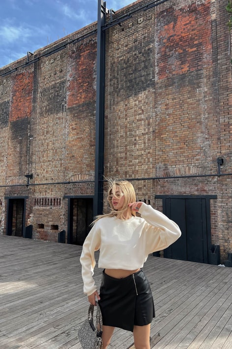 Bisiklet Yaka Celp Sweatshirt Taş