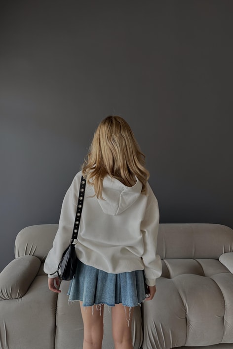 Kanguru Cepli Kapüşonlu Sweatshirt Beyaz