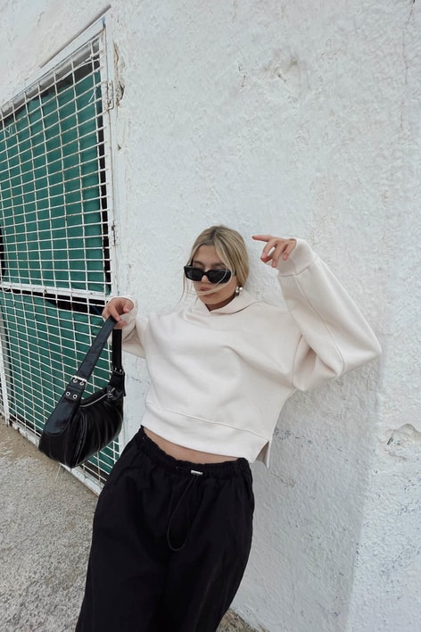 Kapüşonlu Crop Sweatshirt Taş