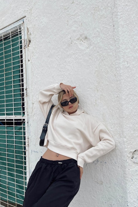 Kapüşonlu Crop Sweatshirt Taş