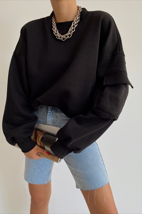 Kolu Cep Detaylı Oversize Sweatshirt Siyah