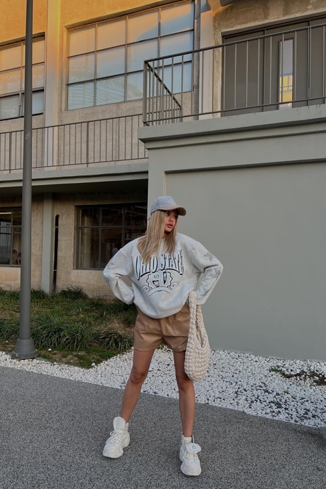 Yıldız İşlemeli Sweatshirt Gri