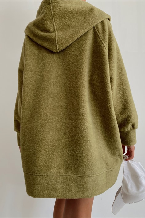 Yumoş Kapüşonlu Düğme Detay Sweatshirt Fıstık Yeşili