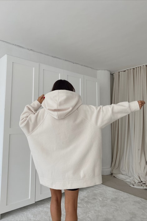 Yumoş Kapüşonlu Düğme Detay Sweatshirt Krem