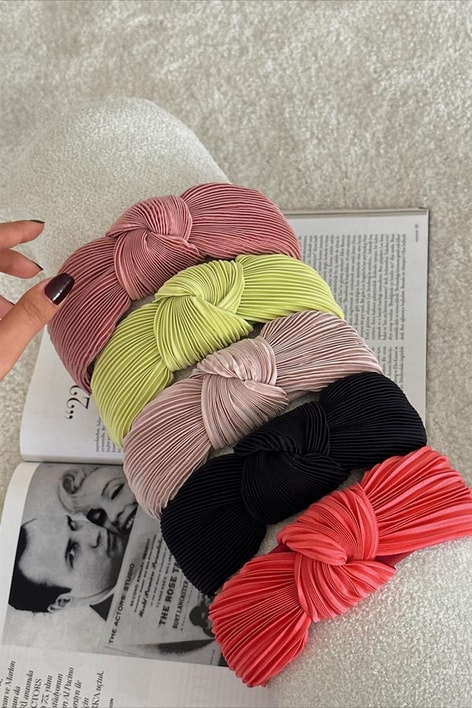 Düğüm Basic Taç Siyah