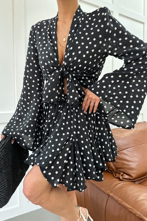 Puantiyeli Kimono Fırfır Şort Etek Takım Siyah Takımlar
