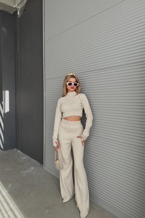 Balıkçı Yaka Crop Triko Takım Taş