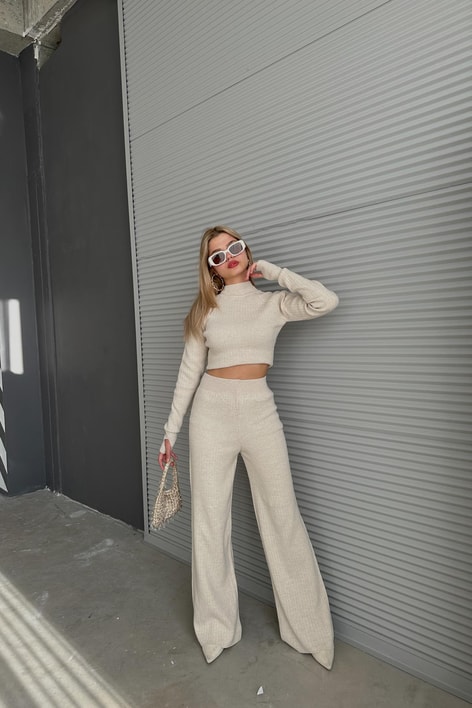 Balıkçı Yaka Crop Triko Takım Taş