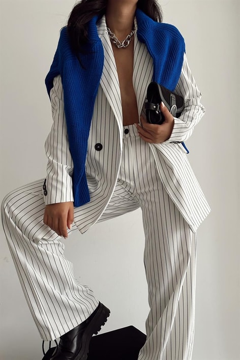 Çizgili Blazer Takım Beyaz