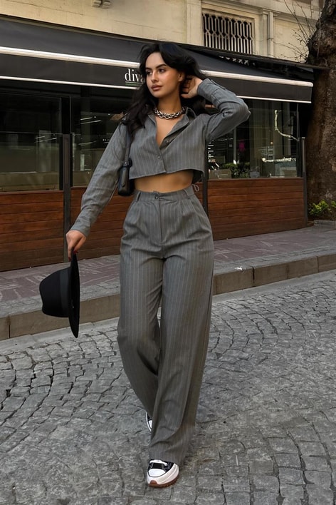 Çizgili Pantolon Gömlek Takım Gri