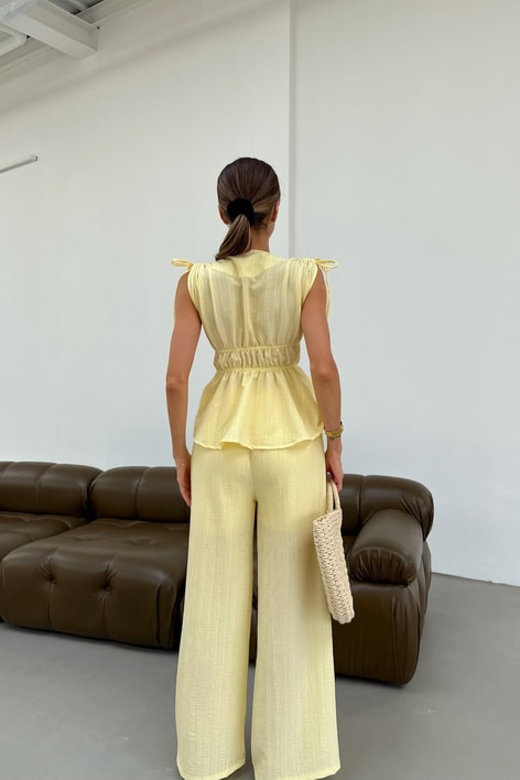 Dokulu Büzgü Detay Takım Sarı