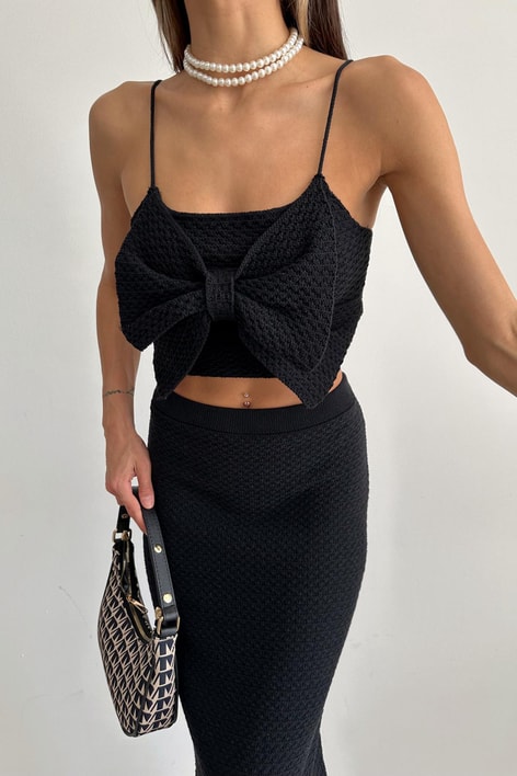 Fiyonk Detaylı Etekli Triko Takım Siyah