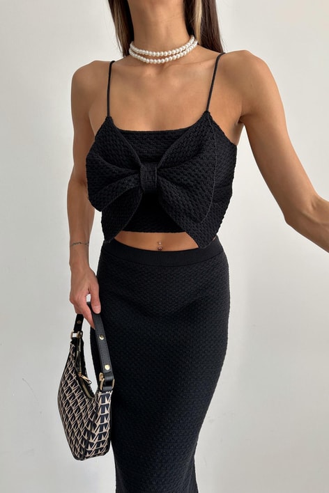 Fiyonk Detaylı Etekli Triko Takım Siyah