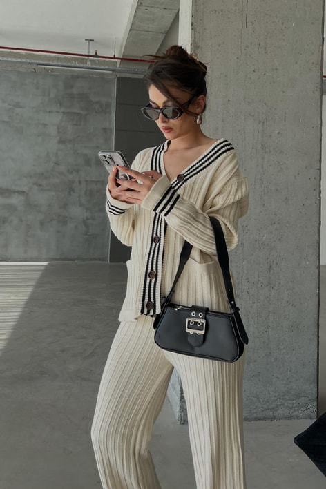 Triko Hırka Pantolon Takım Ekru