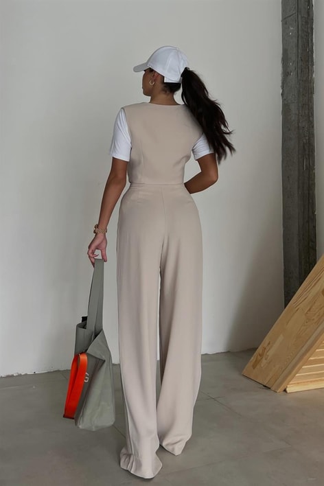 Yelekli Swanky Takım Taş